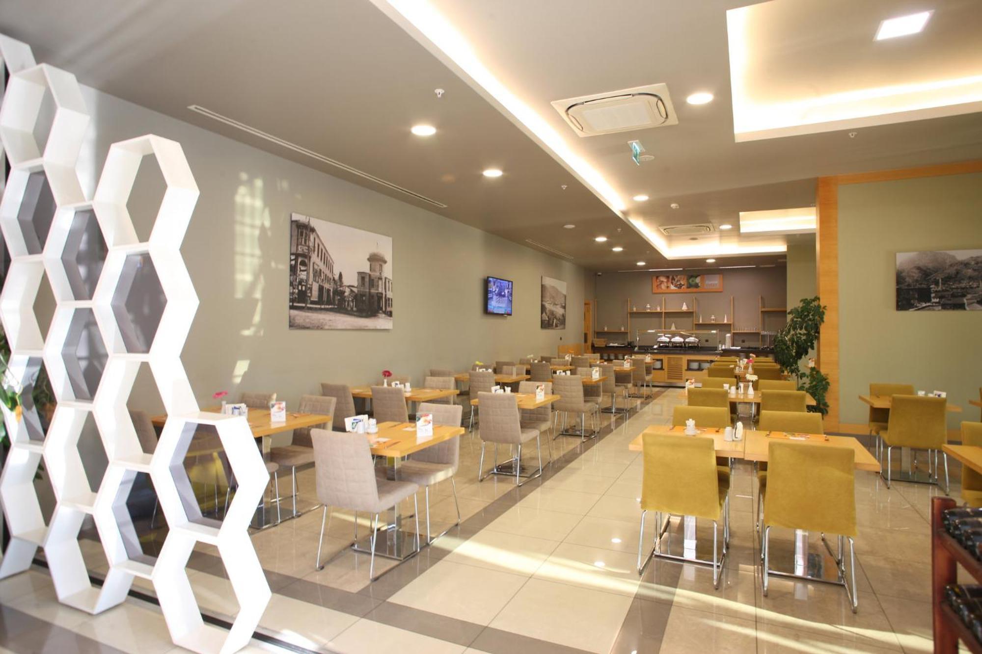 Holiday Inn Express Manisa-West By Ihg Kültér fotó